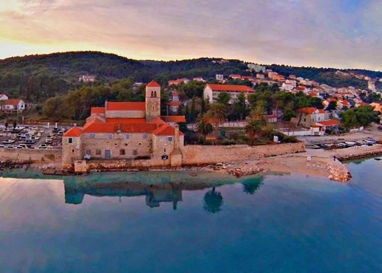 Family Apartment Trogir